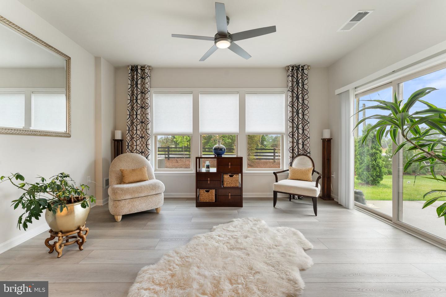 6411 TULIP TER, HAYMARKET, Virginia 20169, 3 Bedrooms Bedrooms, ,3 BathroomsBathrooms,Residential,For sale,6411 TULIP TER,VAPW2095438 MLS # VAPW2095438