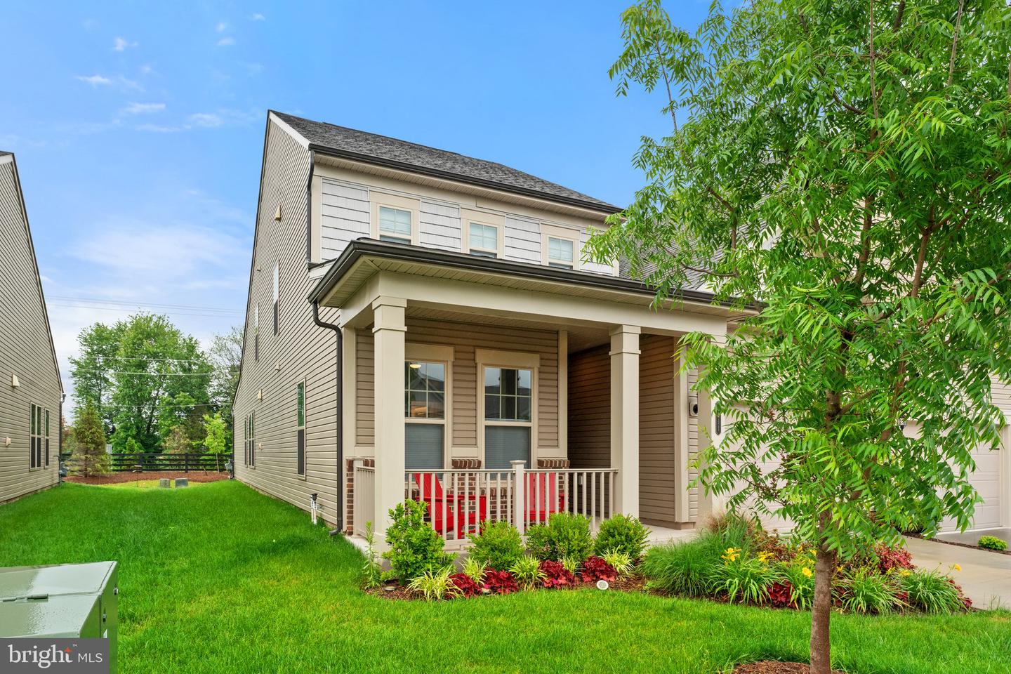 6411 TULIP TER, HAYMARKET, Virginia 20169, 3 Bedrooms Bedrooms, ,3 BathroomsBathrooms,Residential,For sale,6411 TULIP TER,VAPW2095438 MLS # VAPW2095438