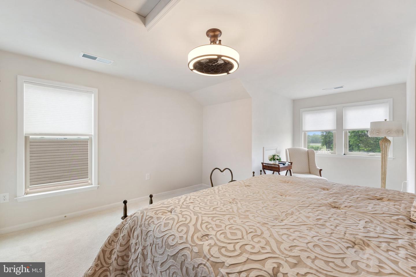 6411 TULIP TER, HAYMARKET, Virginia 20169, 3 Bedrooms Bedrooms, ,3 BathroomsBathrooms,Residential,For sale,6411 TULIP TER,VAPW2095438 MLS # VAPW2095438
