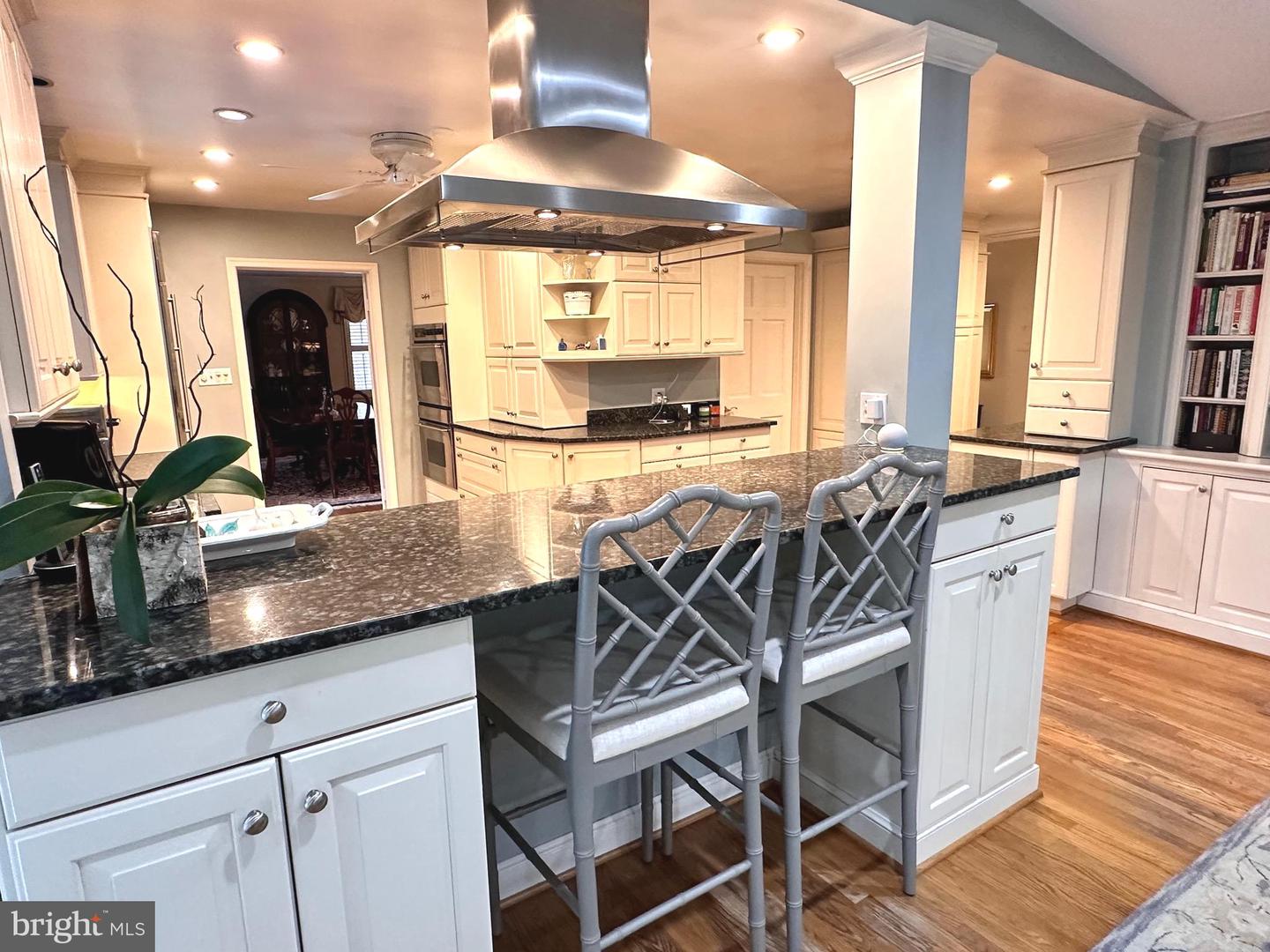 2905 DARTMOUTH RD, ALEXANDRIA, Virginia 22314, 3 Bedrooms Bedrooms, ,3 BathroomsBathrooms,Residential,For sale,2905 DARTMOUTH RD,VAAX2045656 MLS # VAAX2045656