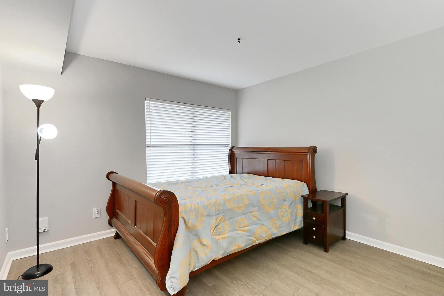 5810 ORCHARD HILL CT #5810, CLIFTON, Virginia 20124, 2 Bedrooms Bedrooms, ,2 BathroomsBathrooms,Residential,For sale,5810 ORCHARD HILL CT #5810,VAFX2242464 MLS # VAFX2242464