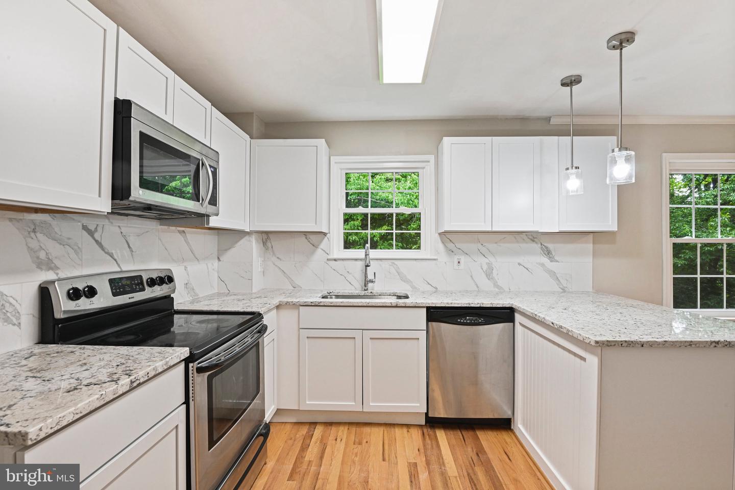 2249 GUNSMITH SQ, RESTON, Virginia 20191, 3 Bedrooms Bedrooms, ,2 BathroomsBathrooms,Residential,For sale,2249 GUNSMITH SQ,VAFX2242544 MLS # VAFX2242544