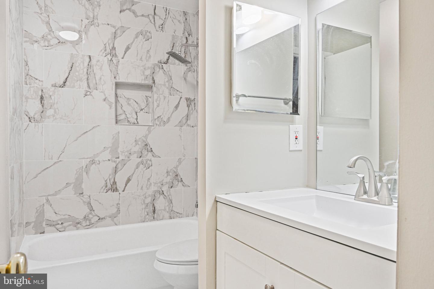 2249 GUNSMITH SQ, RESTON, Virginia 20191, 3 Bedrooms Bedrooms, ,2 BathroomsBathrooms,Residential,For sale,2249 GUNSMITH SQ,VAFX2242544 MLS # VAFX2242544
