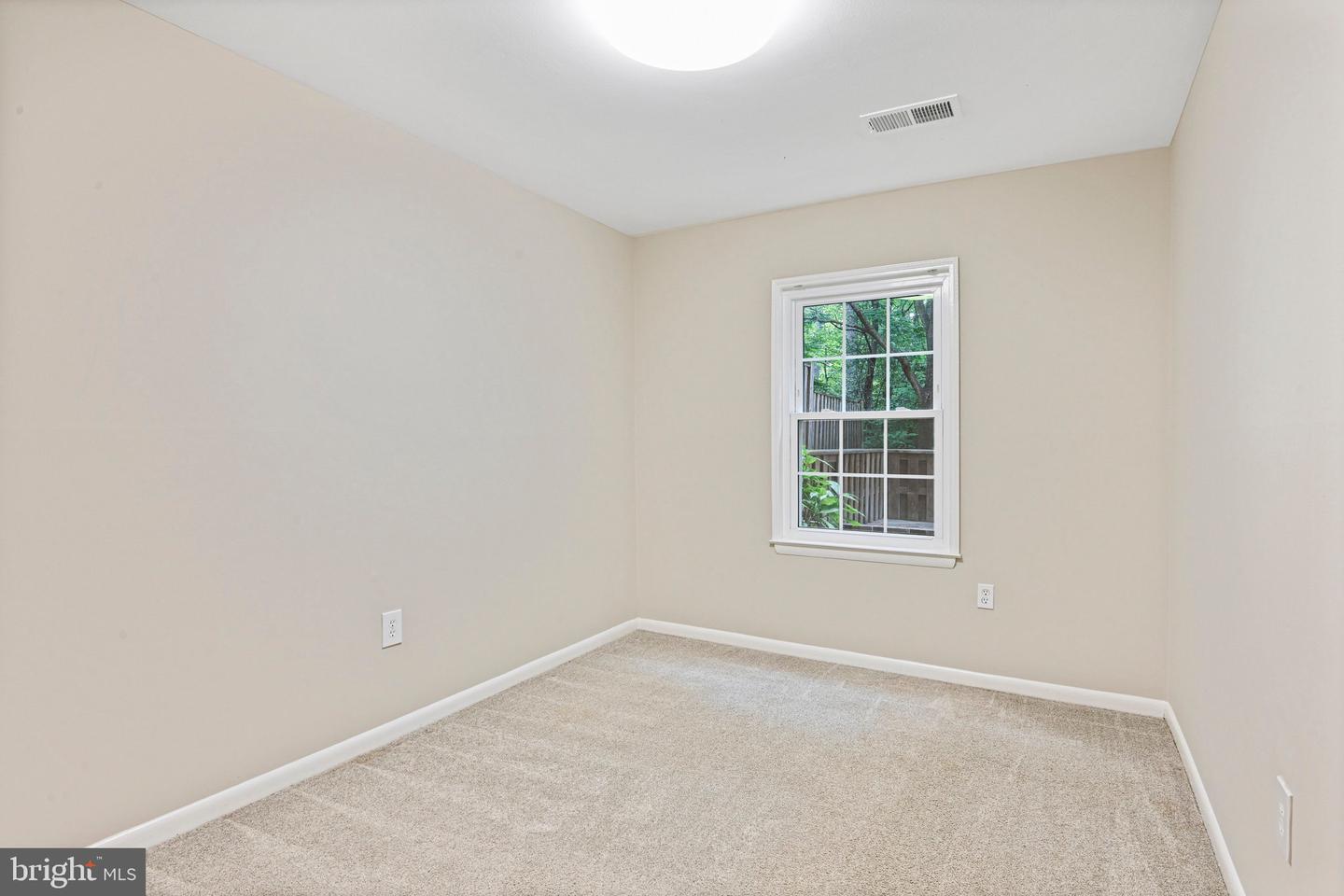 2249 GUNSMITH SQ, RESTON, Virginia 20191, 3 Bedrooms Bedrooms, ,2 BathroomsBathrooms,Residential,For sale,2249 GUNSMITH SQ,VAFX2242544 MLS # VAFX2242544
