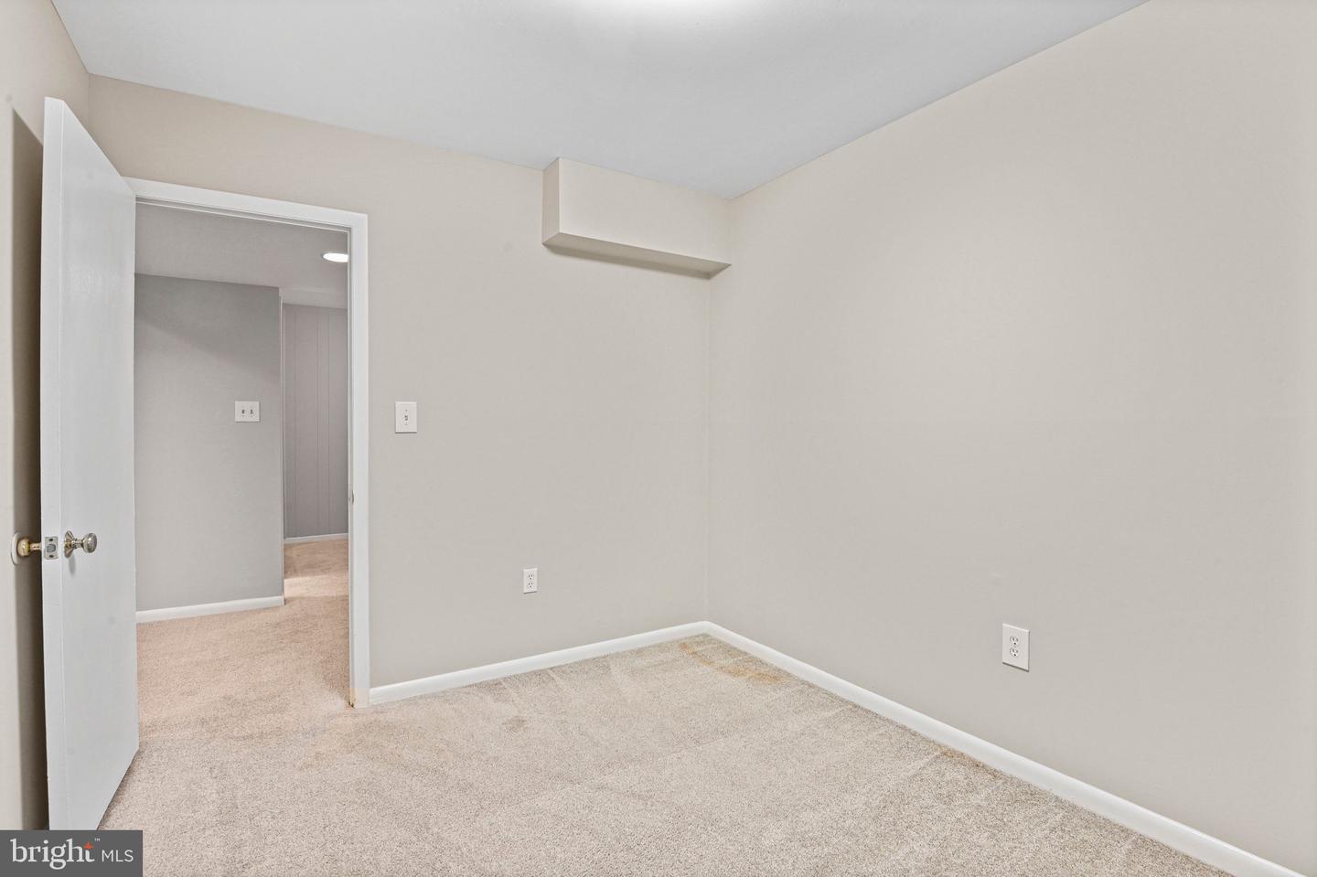 2249 GUNSMITH SQ, RESTON, Virginia 20191, 3 Bedrooms Bedrooms, ,2 BathroomsBathrooms,Residential,For sale,2249 GUNSMITH SQ,VAFX2242544 MLS # VAFX2242544