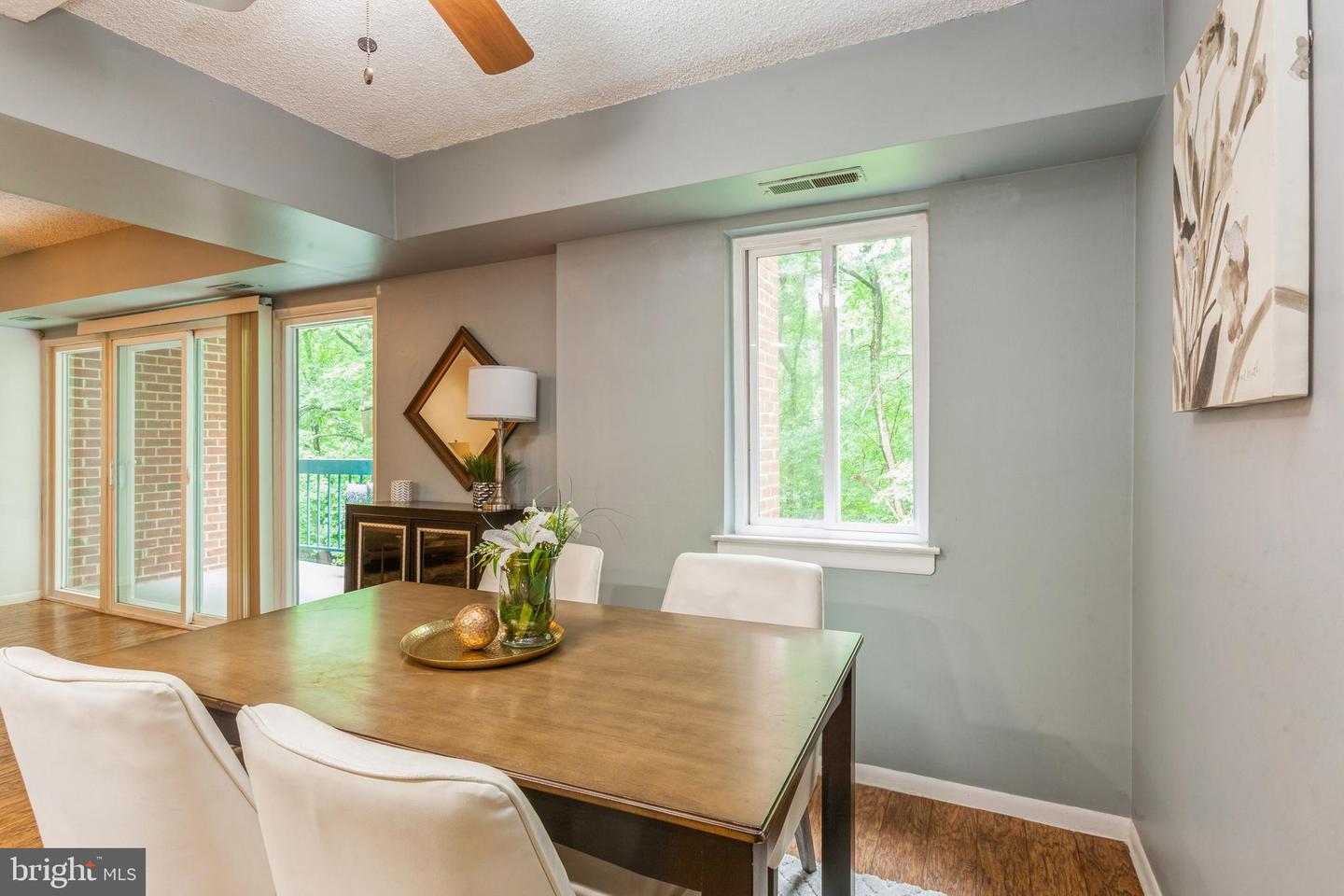 11833 SHIRE CT #12C, RESTON, Virginia 20191, 2 Bedrooms Bedrooms, ,2 BathroomsBathrooms,Residential,For sale,11833 SHIRE CT #12C,VAFX2242778 MLS # VAFX2242778