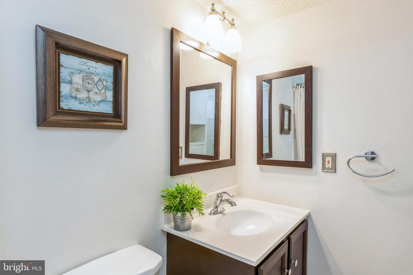 11833 SHIRE CT #12C, RESTON, Virginia 20191, 2 Bedrooms Bedrooms, ,2 BathroomsBathrooms,Residential,For sale,11833 SHIRE CT #12C,VAFX2242778 MLS # VAFX2242778