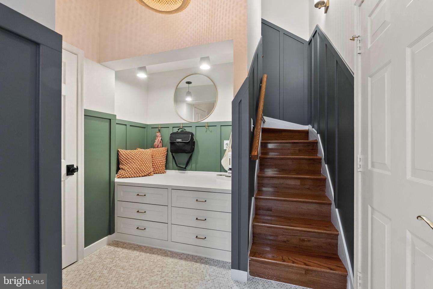 10000 MANOR PL, FAIRFAX, Virginia 22032, 5 Bedrooms Bedrooms, ,4 BathroomsBathrooms,Residential,For sale,10000 MANOR PL,VAFX2242866 MLS # VAFX2242866