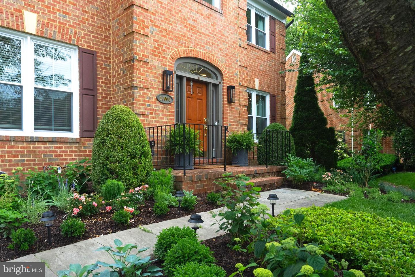 10000 MANOR PL, FAIRFAX, Virginia 22032, 5 Bedrooms Bedrooms, ,4 BathroomsBathrooms,Residential,For sale,10000 MANOR PL,VAFX2242866 MLS # VAFX2242866