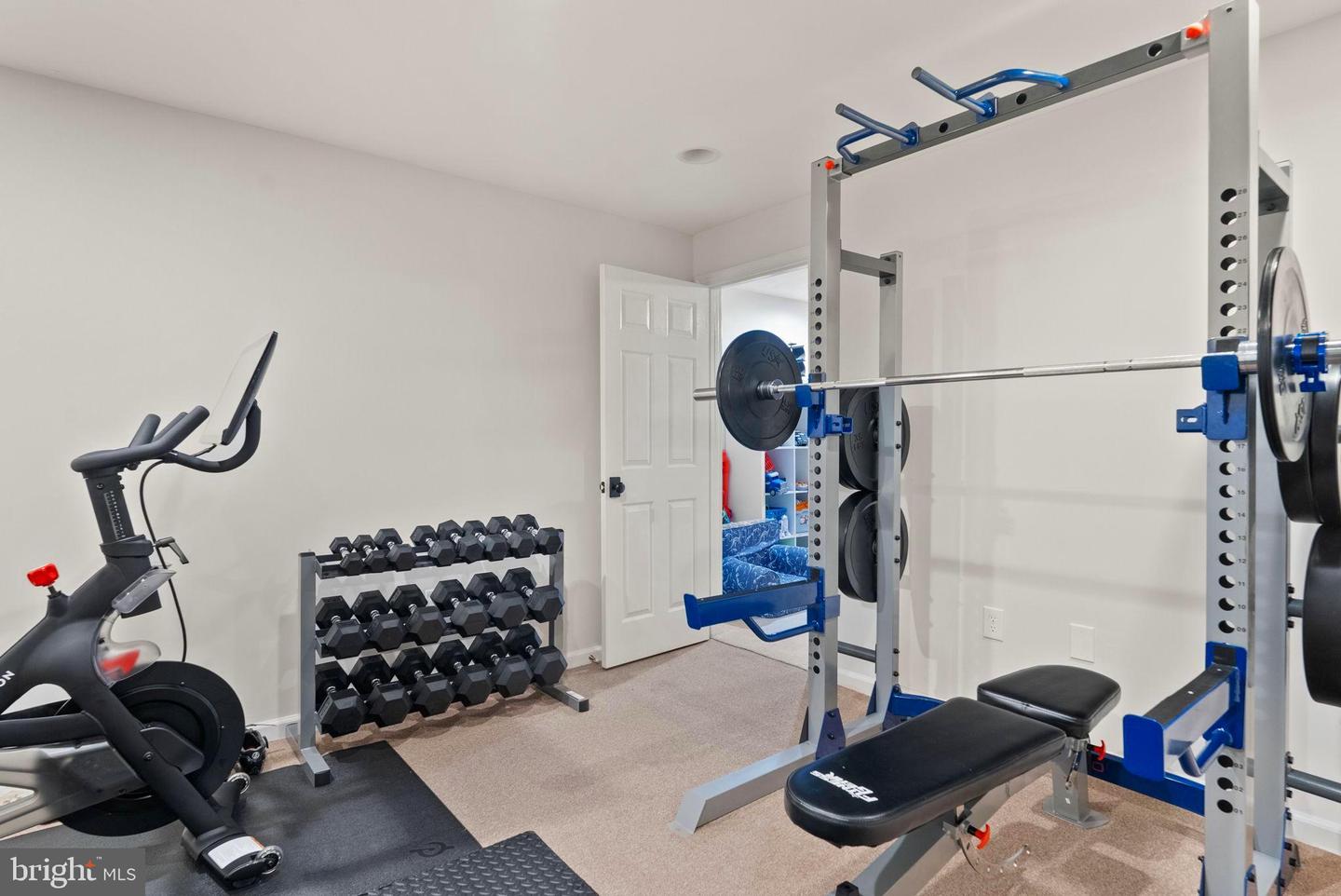 10000 MANOR PL, FAIRFAX, Virginia 22032, 5 Bedrooms Bedrooms, ,4 BathroomsBathrooms,Residential,For sale,10000 MANOR PL,VAFX2242866 MLS # VAFX2242866