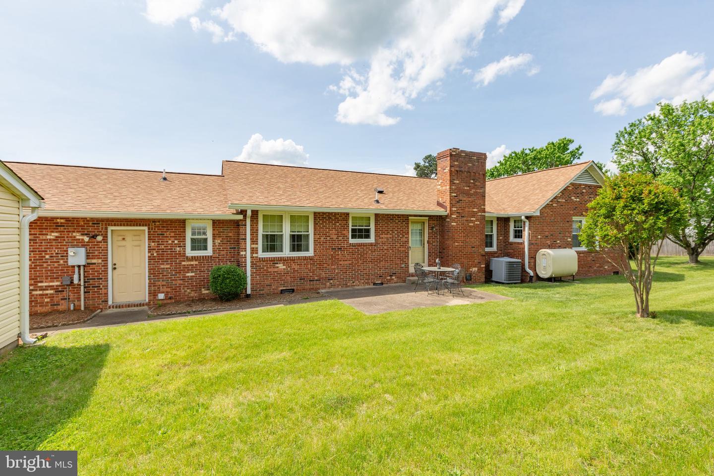 113 KENDALLWOOD DR, FREDERICKSBURG, Virginia 22405, 3 Bedrooms Bedrooms, ,2 BathroomsBathrooms,Residential,For sale,113 KENDALLWOOD DR,VAST2039138 MLS # VAST2039138