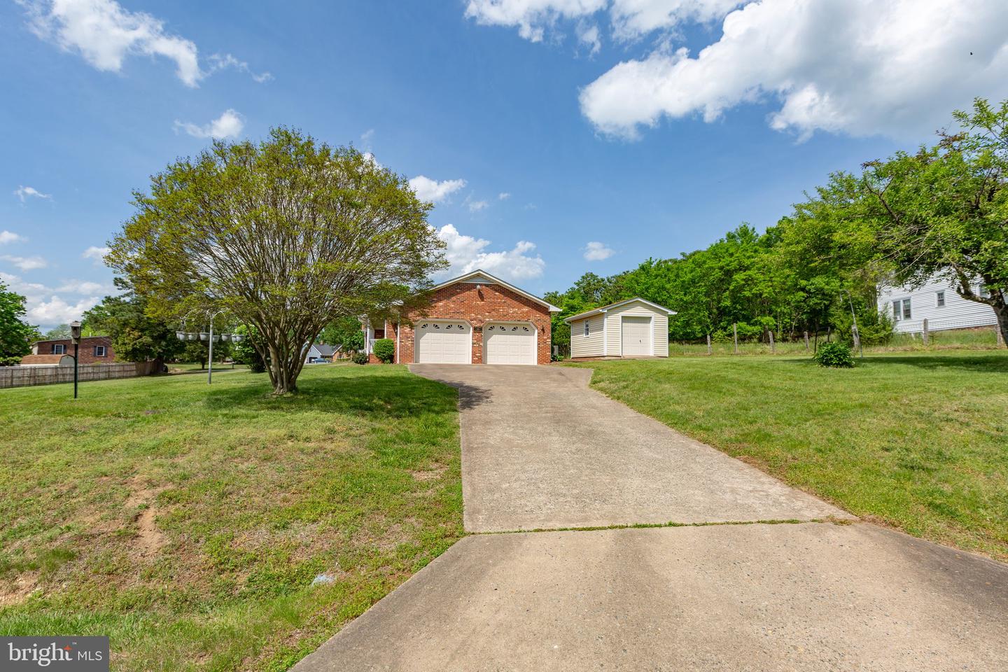 113 KENDALLWOOD DR, FREDERICKSBURG, Virginia 22405, 3 Bedrooms Bedrooms, ,2 BathroomsBathrooms,Residential,For sale,113 KENDALLWOOD DR,VAST2039138 MLS # VAST2039138