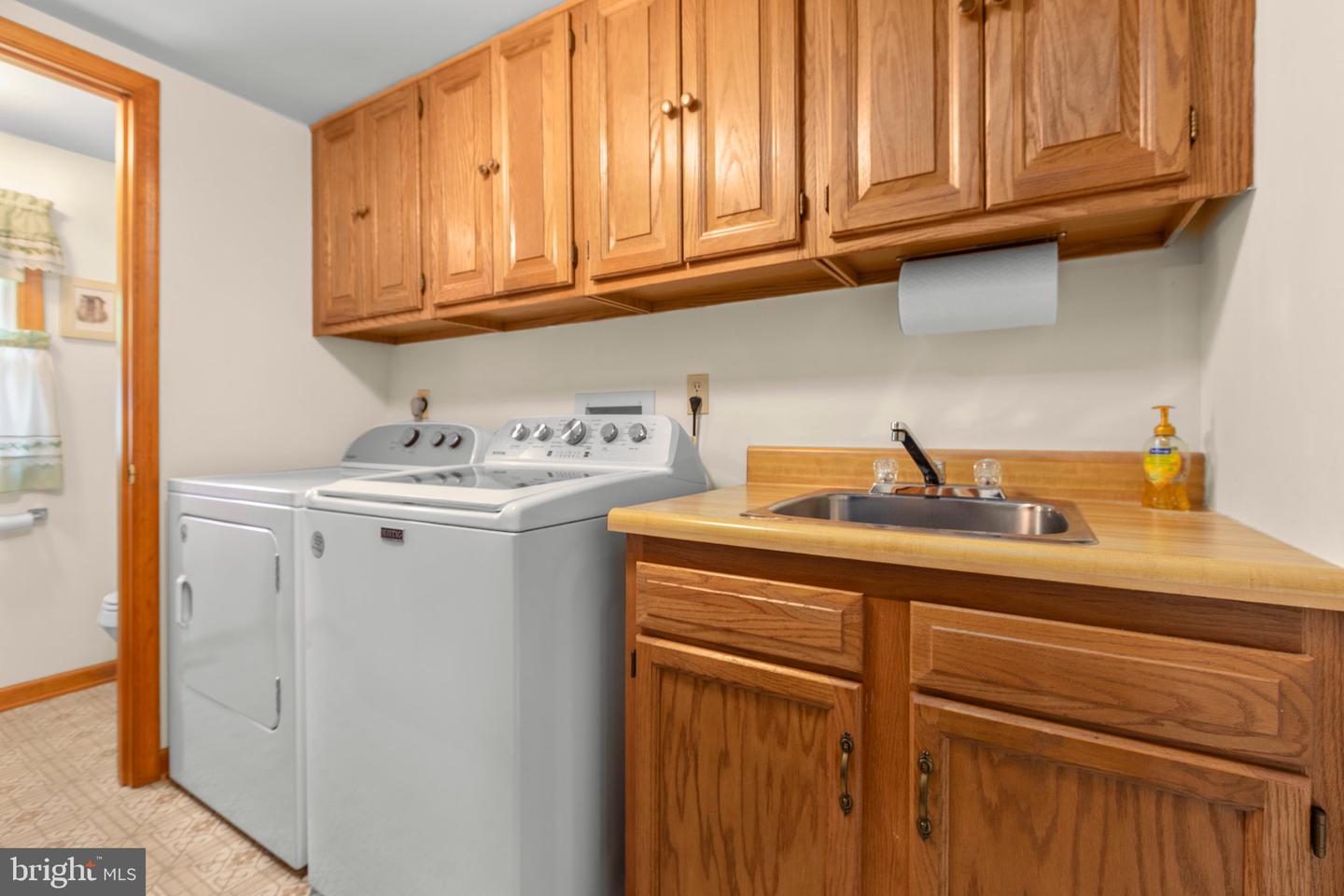 113 KENDALLWOOD DR, FREDERICKSBURG, Virginia 22405, 3 Bedrooms Bedrooms, ,2 BathroomsBathrooms,Residential,For sale,113 KENDALLWOOD DR,VAST2039138 MLS # VAST2039138