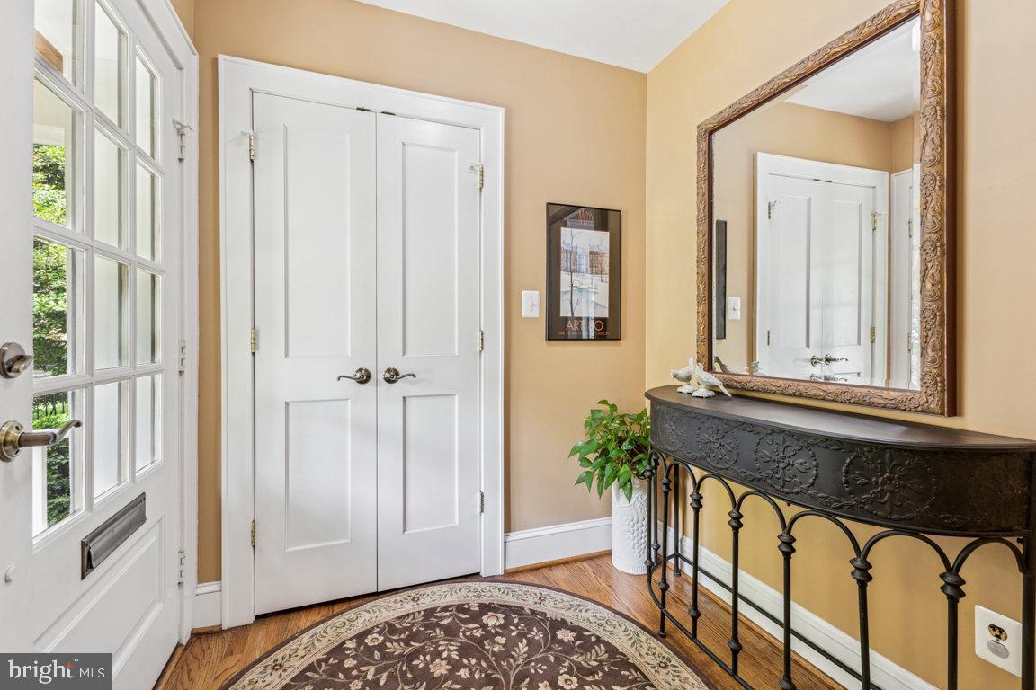 214 JEFFERSON ST, FALLS CHURCH, Virginia 22046, 4 Bedrooms Bedrooms, ,3 BathroomsBathrooms,Residential,For sale,214 JEFFERSON ST,VAFA2003028 MLS # VAFA2003028