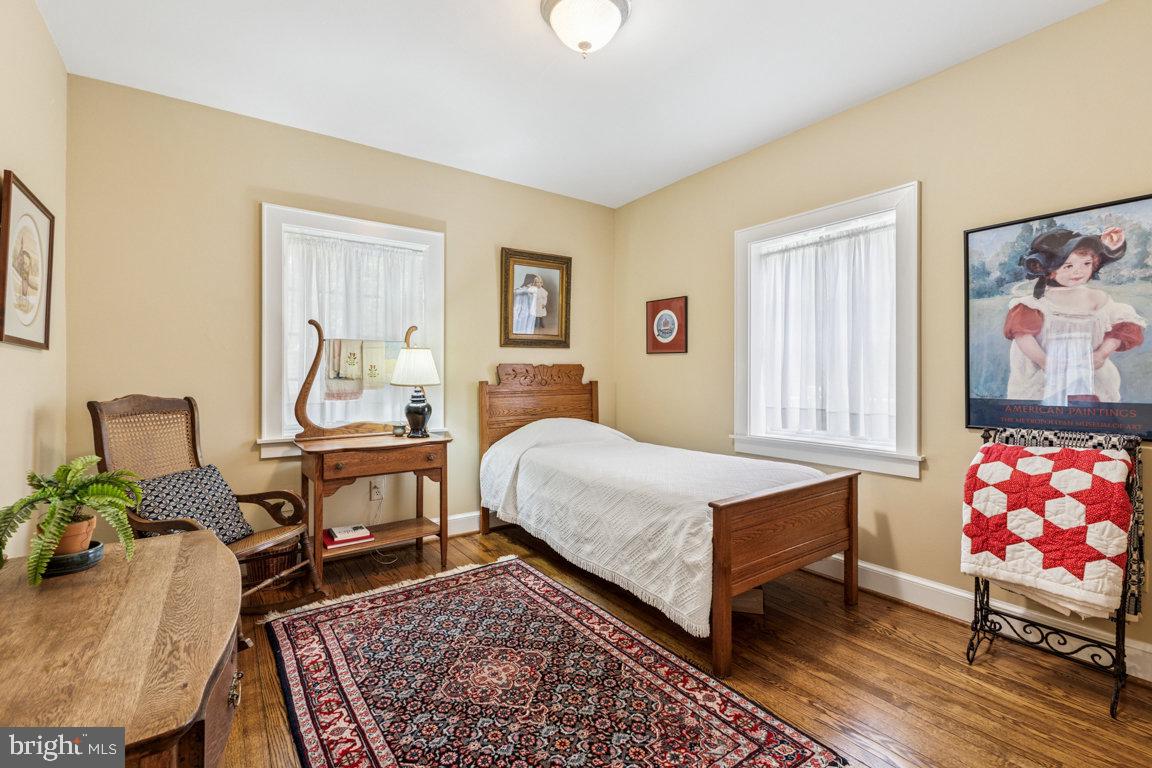 214 JEFFERSON ST, FALLS CHURCH, Virginia 22046, 4 Bedrooms Bedrooms, ,3 BathroomsBathrooms,Residential,For sale,214 JEFFERSON ST,VAFA2003028 MLS # VAFA2003028
