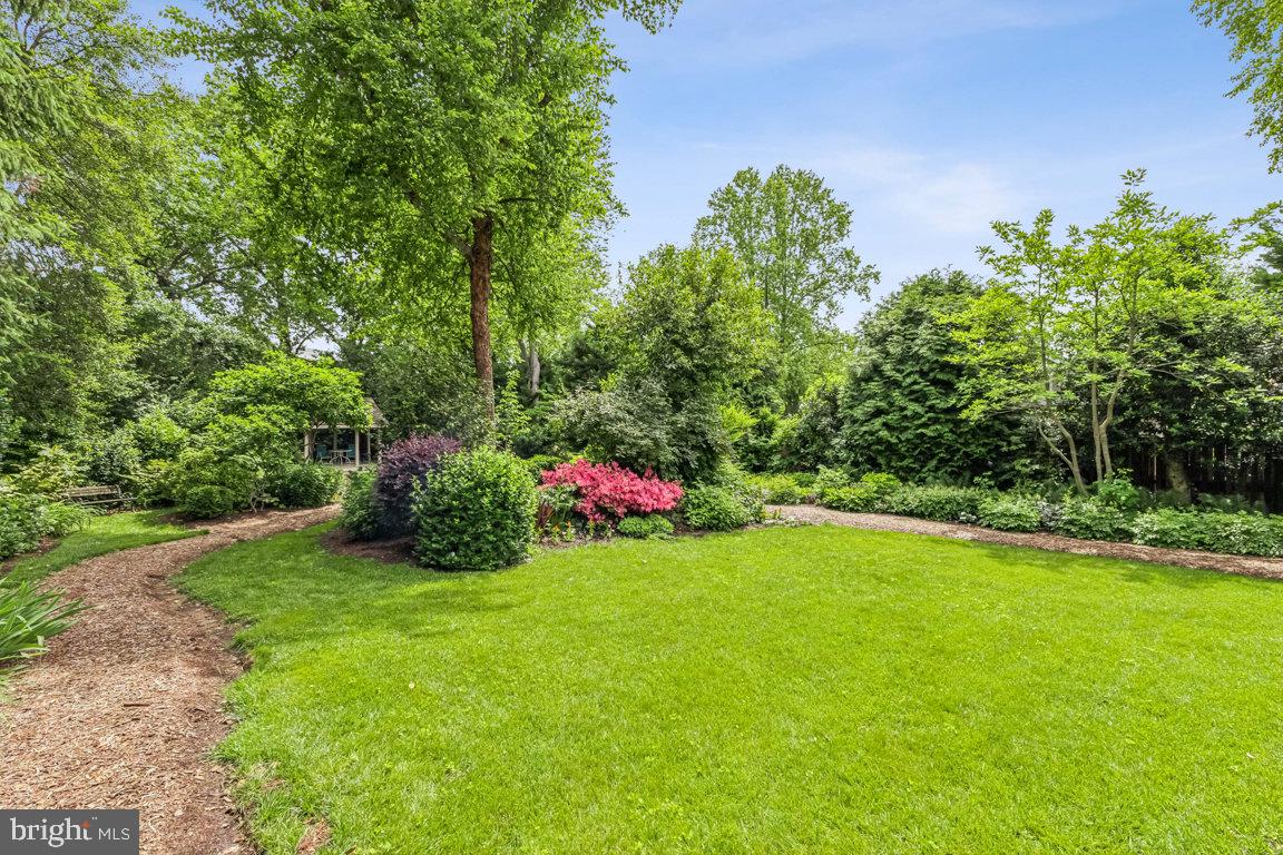 214 JEFFERSON ST, FALLS CHURCH, Virginia 22046, 4 Bedrooms Bedrooms, ,3 BathroomsBathrooms,Residential,For sale,214 JEFFERSON ST,VAFA2003028 MLS # VAFA2003028