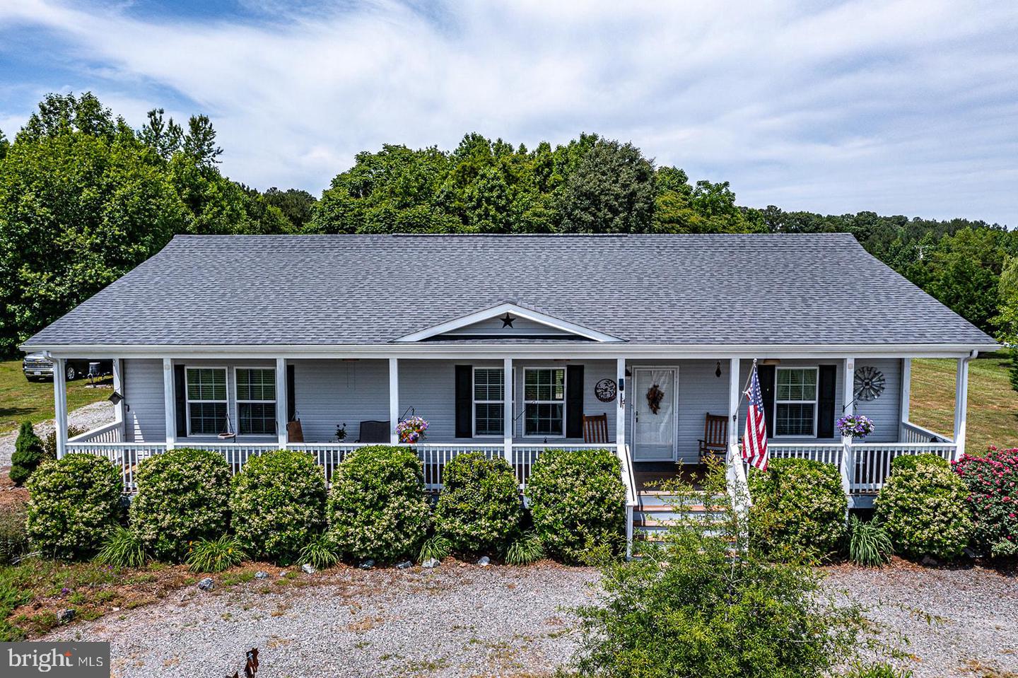 273 GREENFIELD POINT DRIVE, REEDVILLE, Virginia 22539, 3 Bedrooms Bedrooms, ,2 BathroomsBathrooms,Residential,For sale,273 GREENFIELD POINT DRIVE,VANV2001616 MLS # VANV2001616