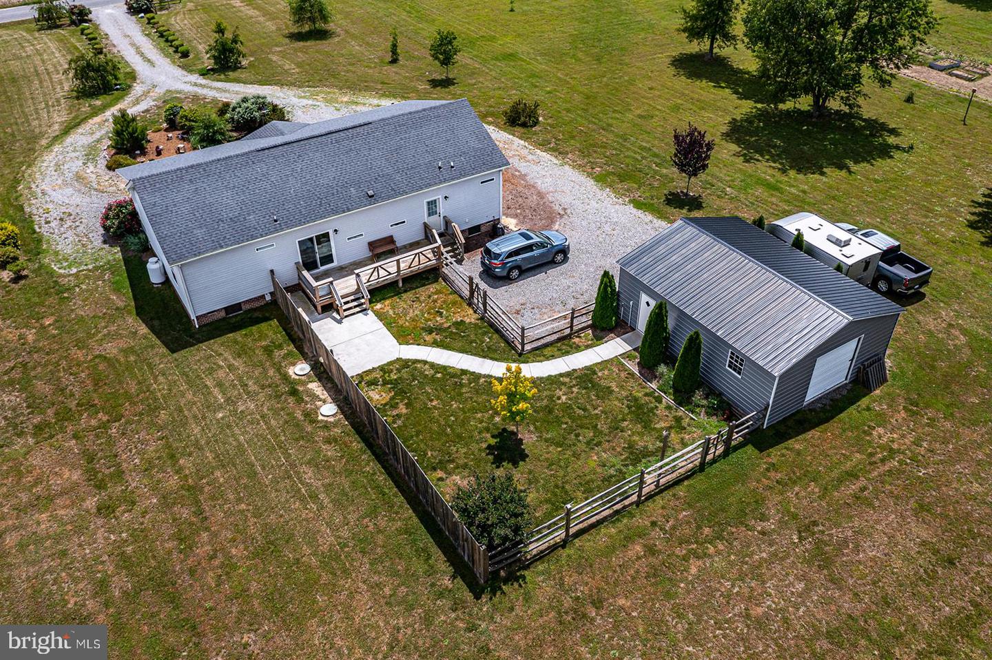 273 GREENFIELD POINT DRIVE, REEDVILLE, Virginia 22539, 3 Bedrooms Bedrooms, ,2 BathroomsBathrooms,Residential,For sale,273 GREENFIELD POINT DRIVE,VANV2001616 MLS # VANV2001616