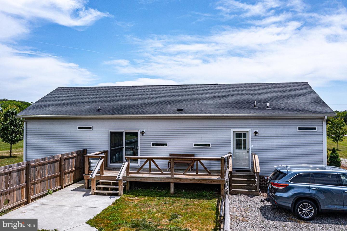 273 GREENFIELD POINT DRIVE, REEDVILLE, Virginia 22539, 3 Bedrooms Bedrooms, ,2 BathroomsBathrooms,Residential,For sale,273 GREENFIELD POINT DRIVE,VANV2001616 MLS # VANV2001616