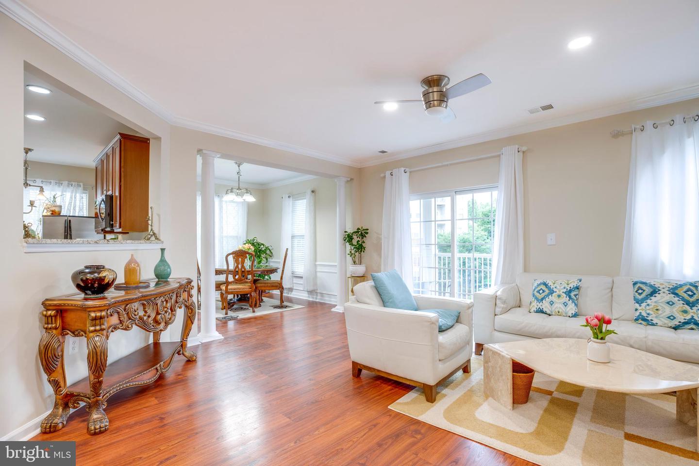 9722 HOLMES PL #307, MANASSAS PARK, Virginia 20111, 2 Bedrooms Bedrooms, ,2 BathroomsBathrooms,Residential,For sale,9722 HOLMES PL #307,VAMP2003056 MLS # VAMP2003056