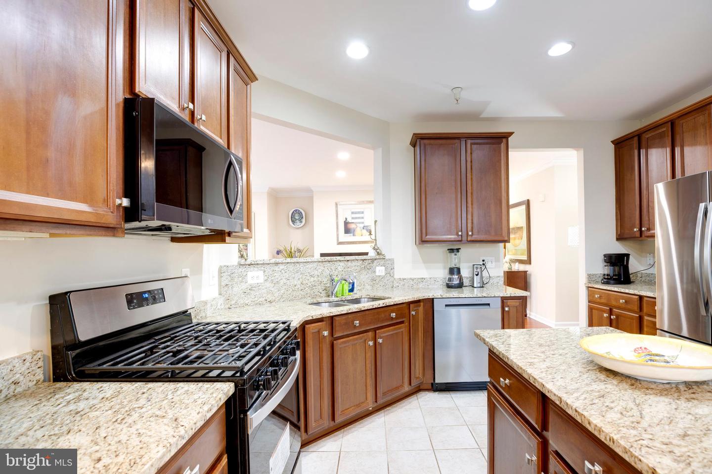 9722 HOLMES PL #307, MANASSAS PARK, Virginia 20111, 2 Bedrooms Bedrooms, ,2 BathroomsBathrooms,Residential,For sale,9722 HOLMES PL #307,VAMP2003056 MLS # VAMP2003056