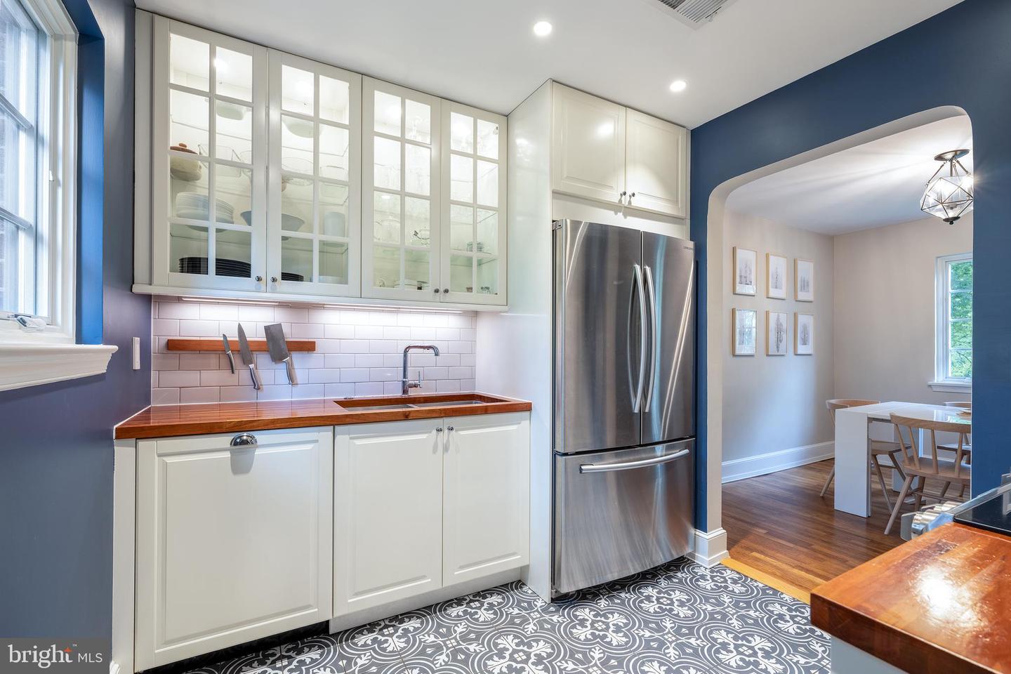 504 KENTUCKY AVE, ALEXANDRIA, Virginia 22305, 3 Bedrooms Bedrooms, ,1 BathroomBathrooms,Residential,For sale,504 KENTUCKY AVE,VAAX2045644 MLS # VAAX2045644