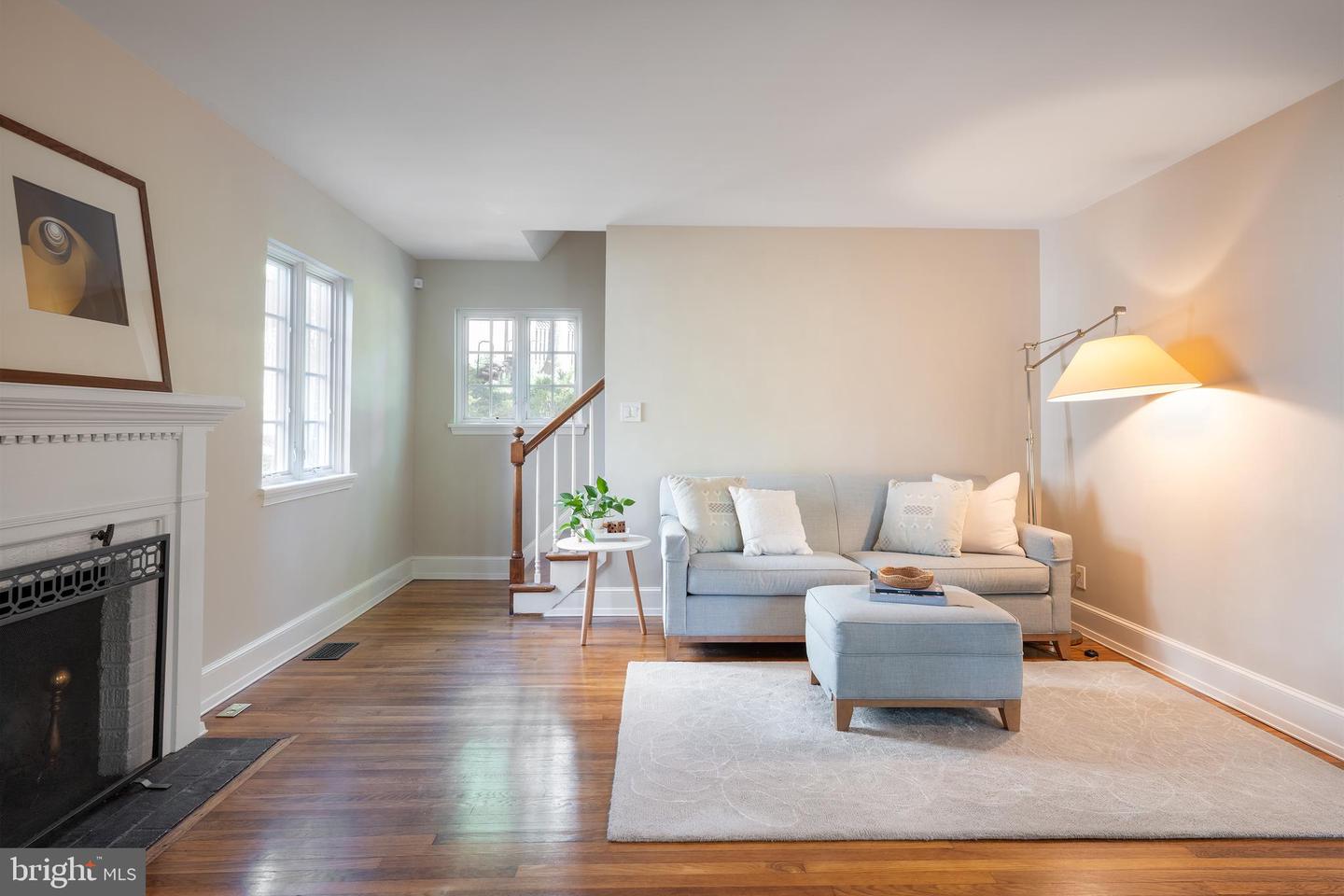 504 KENTUCKY AVE, ALEXANDRIA, Virginia 22305, 3 Bedrooms Bedrooms, ,1 BathroomBathrooms,Residential,For sale,504 KENTUCKY AVE,VAAX2045644 MLS # VAAX2045644