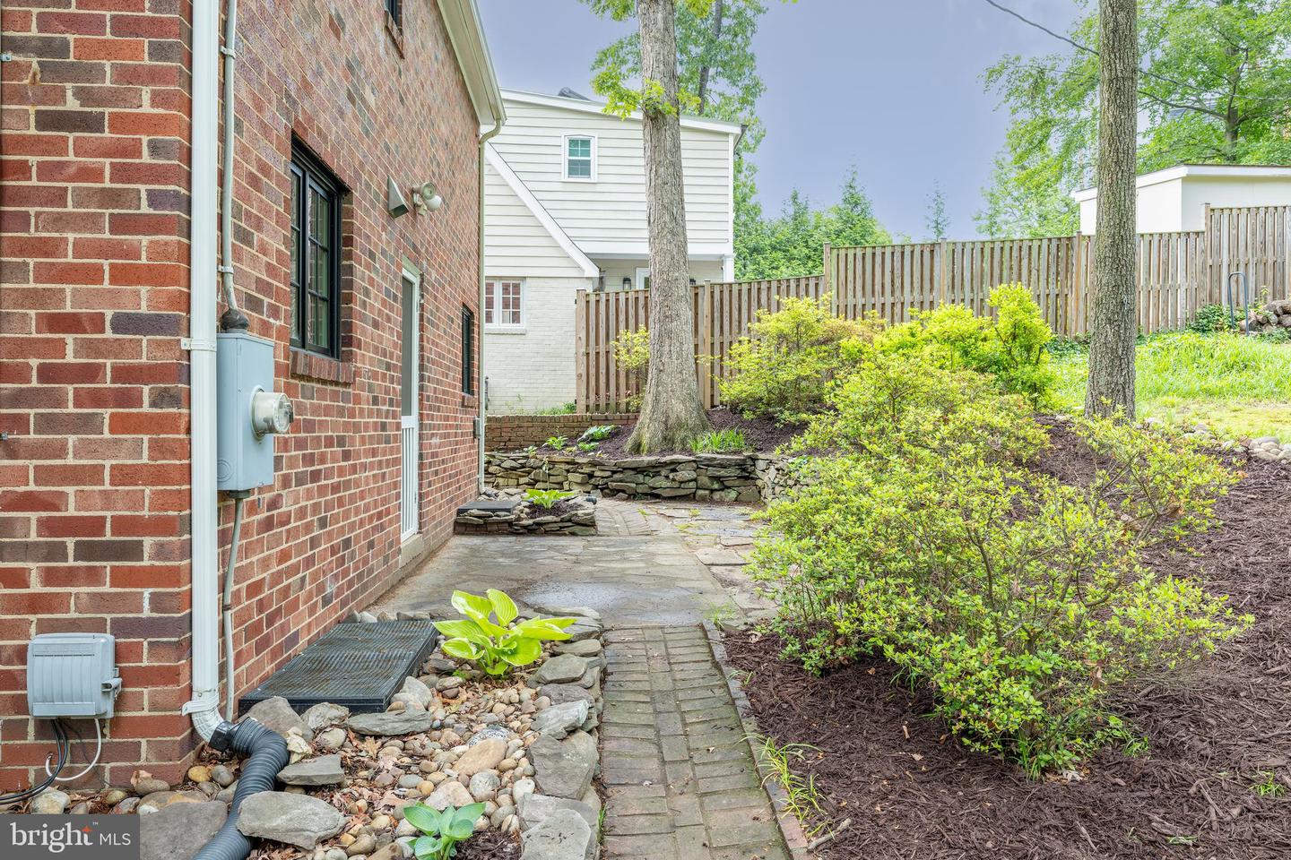 504 KENTUCKY AVE, ALEXANDRIA, Virginia 22305, 3 Bedrooms Bedrooms, ,1 BathroomBathrooms,Residential,For sale,504 KENTUCKY AVE,VAAX2045644 MLS # VAAX2045644
