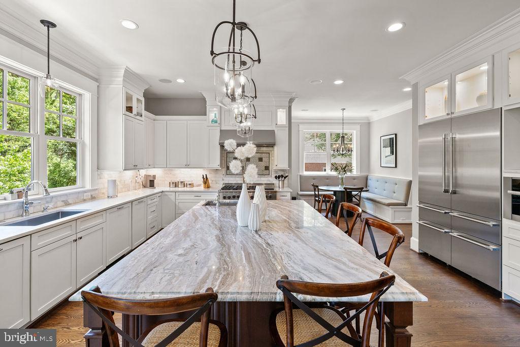 1601 EAST AVE, MCLEAN, Virginia 22101, 5 Bedrooms Bedrooms, ,4 BathroomsBathrooms,Residential,For sale,1601 EAST AVE,VAFX2242802 MLS # VAFX2242802