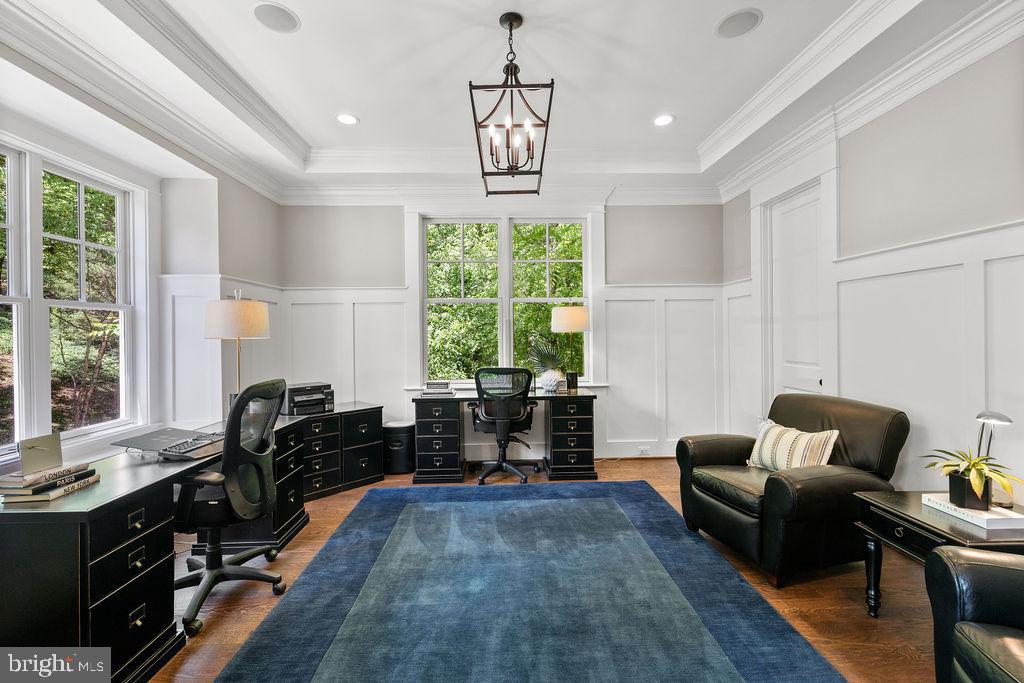 1601 EAST AVE, MCLEAN, Virginia 22101, 5 Bedrooms Bedrooms, ,4 BathroomsBathrooms,Residential,For sale,1601 EAST AVE,VAFX2242802 MLS # VAFX2242802