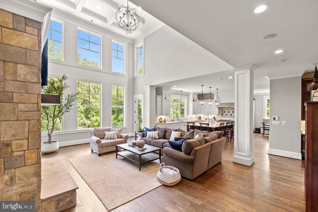 1601 EAST AVE, MCLEAN, Virginia 22101, 5 Bedrooms Bedrooms, ,4 BathroomsBathrooms,Residential,For sale,1601 EAST AVE,VAFX2242802 MLS # VAFX2242802