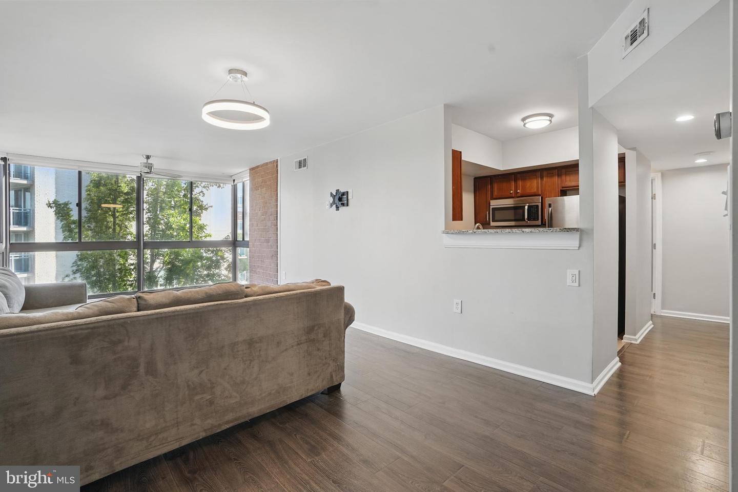 1001 RANDOLPH ST N #523, ARLINGTON, Virginia 22201, 1 Bedroom Bedrooms, ,1 BathroomBathrooms,Residential,For sale,1001 RANDOLPH ST N #523,VAAR2058092 MLS # VAAR2058092