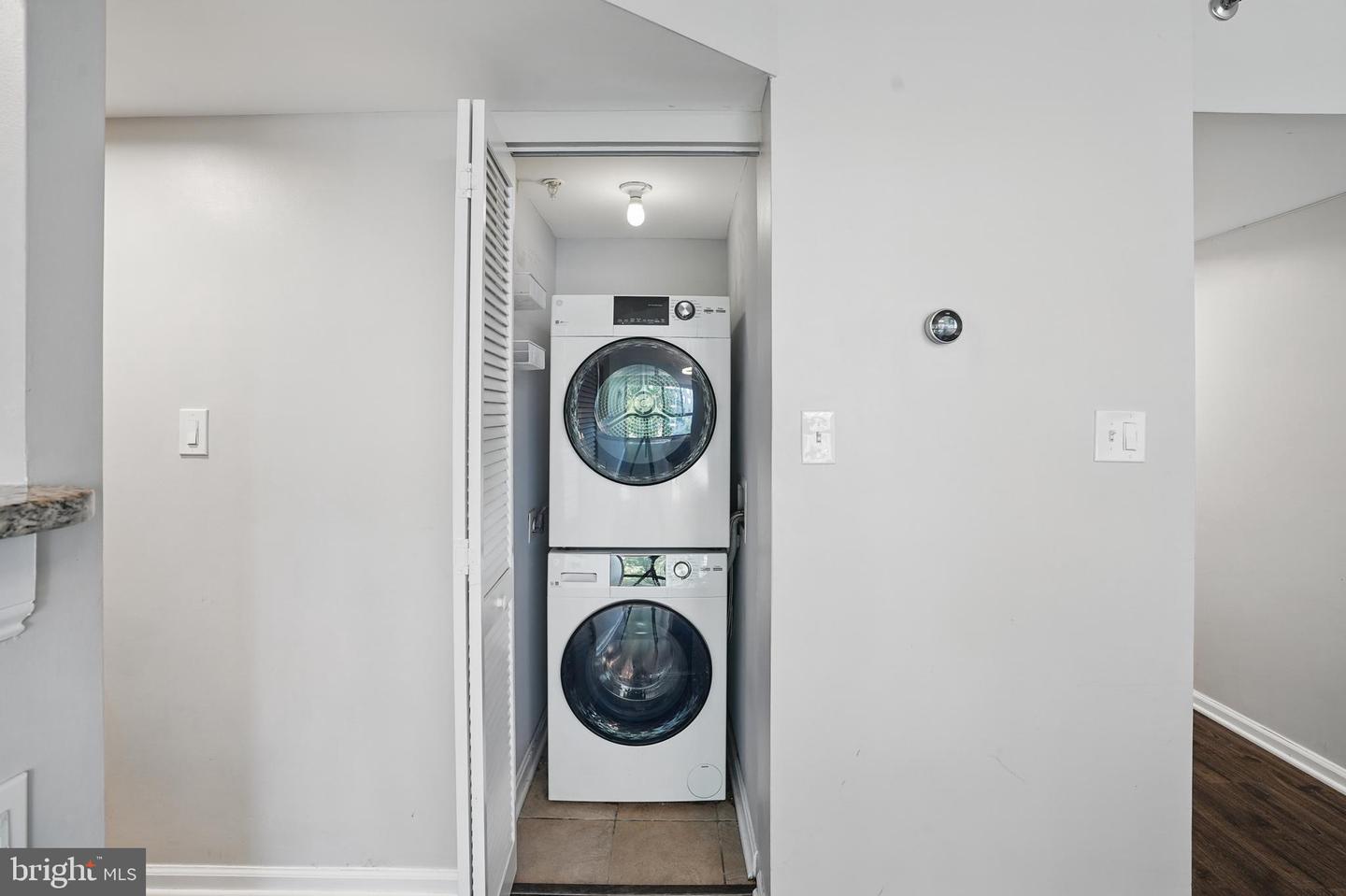 1001 RANDOLPH ST N #523, ARLINGTON, Virginia 22201, 1 Bedroom Bedrooms, ,1 BathroomBathrooms,Residential,For sale,1001 RANDOLPH ST N #523,VAAR2058092 MLS # VAAR2058092