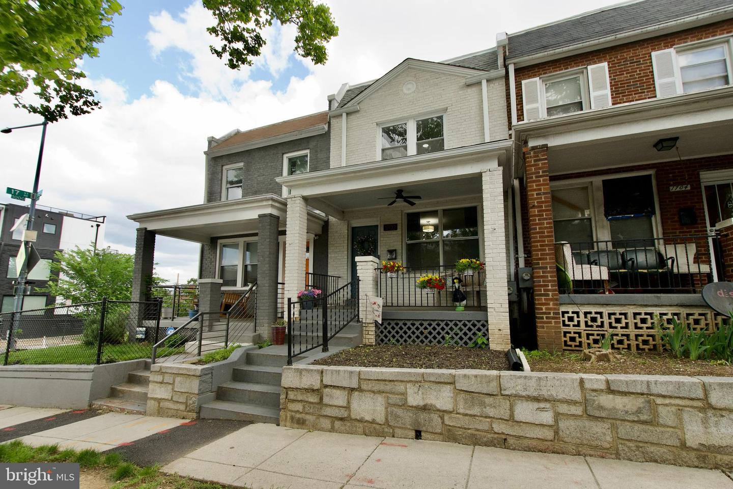 1702 LANG PL NE, WASHINGTON, District Of Columbia 20002, 2 Bedrooms Bedrooms, ,2 BathroomsBathrooms,Residential,For sale,1702 LANG PL NE,DCDC2202288 MLS # DCDC2202288