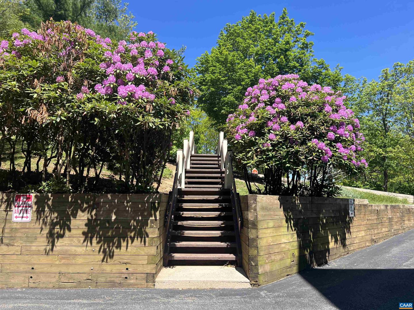 1808 HIGH RIDGE CT CONDOS, WINTERGREEN RESORT, Virginia 22967, 2 Bedrooms Bedrooms, ,2 BathroomsBathrooms,Residential,For sale,1808 HIGH RIDGE CT CONDOS,664907 MLS # 664907