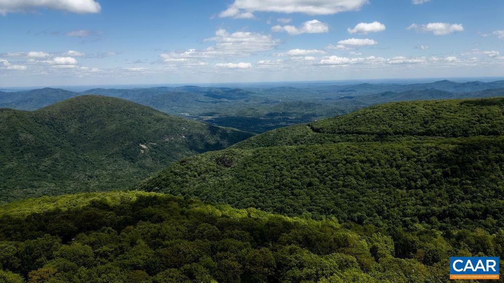 1808 HIGH RIDGE CT CONDOS, WINTERGREEN RESORT, Virginia 22967, 2 Bedrooms Bedrooms, ,2 BathroomsBathrooms,Residential,For sale,1808 HIGH RIDGE CT CONDOS,664907 MLS # 664907