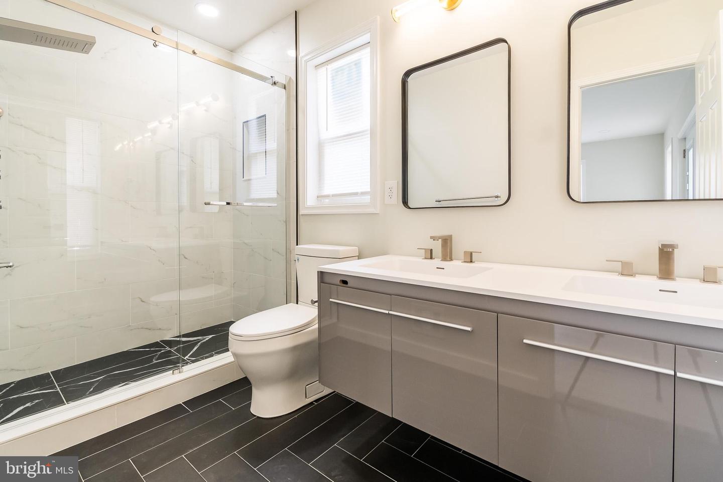3127 G ST SE, WASHINGTON, District Of Columbia 20019, 4 Bedrooms Bedrooms, ,3 BathroomsBathrooms,Residential,For sale,3127 G ST SE,DCDC2202344 MLS # DCDC2202344