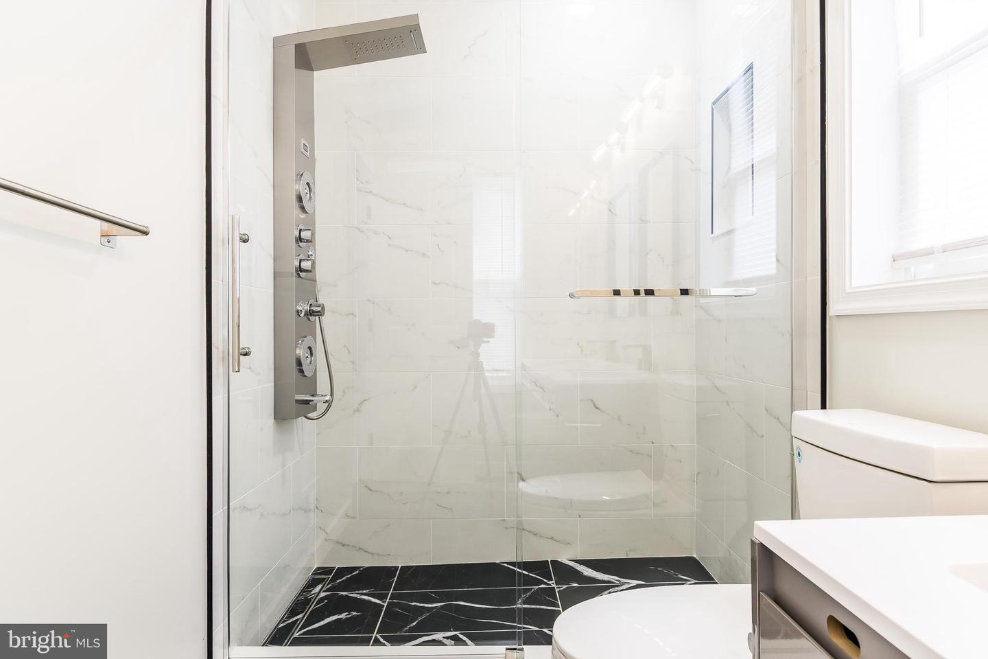 3127 G ST SE, WASHINGTON, District Of Columbia 20019, 4 Bedrooms Bedrooms, ,3 BathroomsBathrooms,Residential,For sale,3127 G ST SE,DCDC2202344 MLS # DCDC2202344