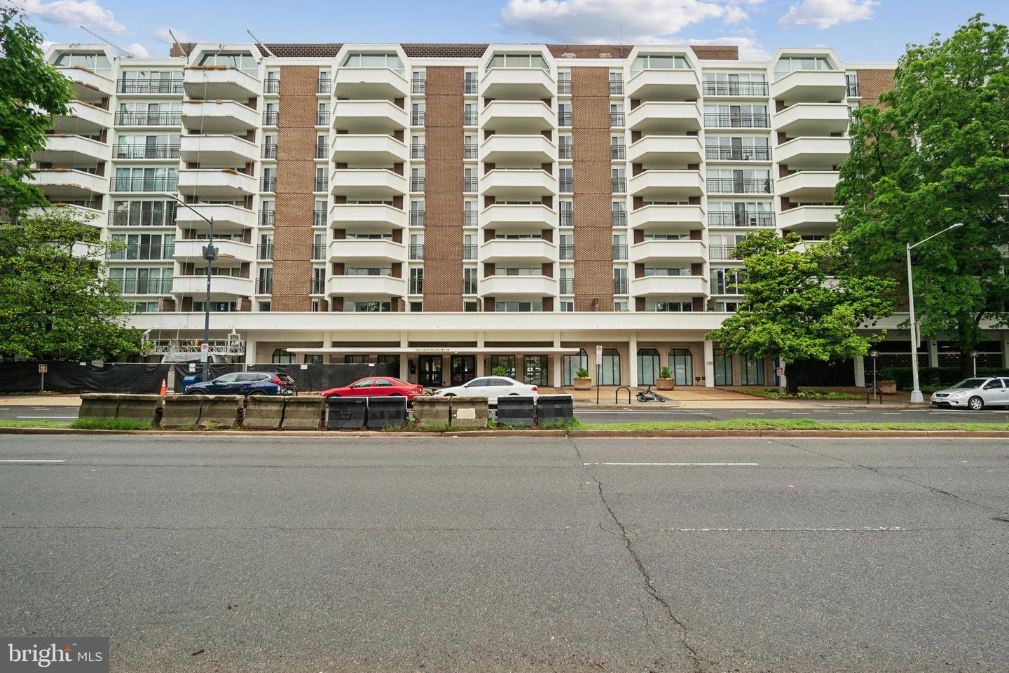 700 7TH ST SW #512, WASHINGTON, District Of Columbia 20024, 1 Bedroom Bedrooms, ,1 BathroomBathrooms,Residential,For sale,700 7TH ST SW #512,DCDC2202306 MLS # DCDC2202306