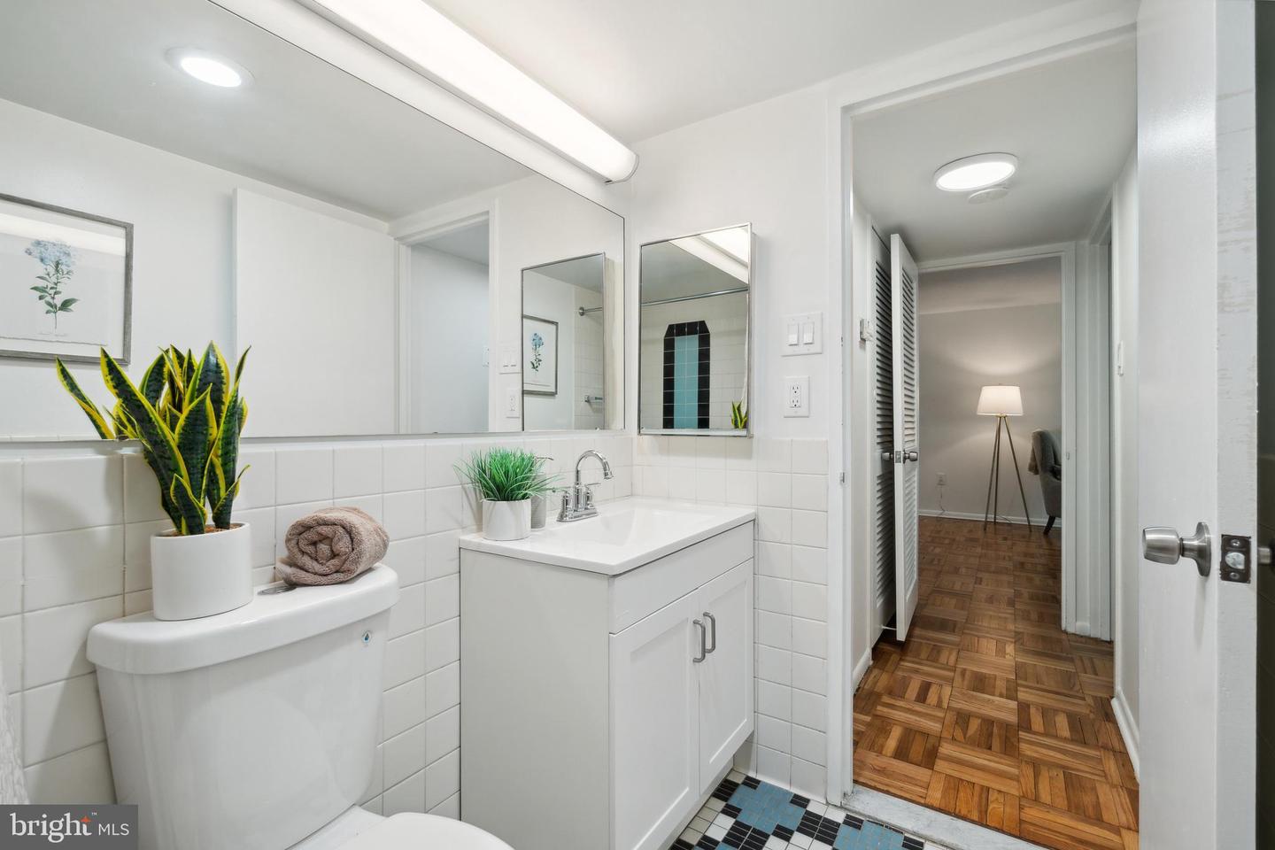 700 7TH ST SW #512, WASHINGTON, District Of Columbia 20024, 1 Bedroom Bedrooms, ,1 BathroomBathrooms,Residential,For sale,700 7TH ST SW #512,DCDC2202306 MLS # DCDC2202306
