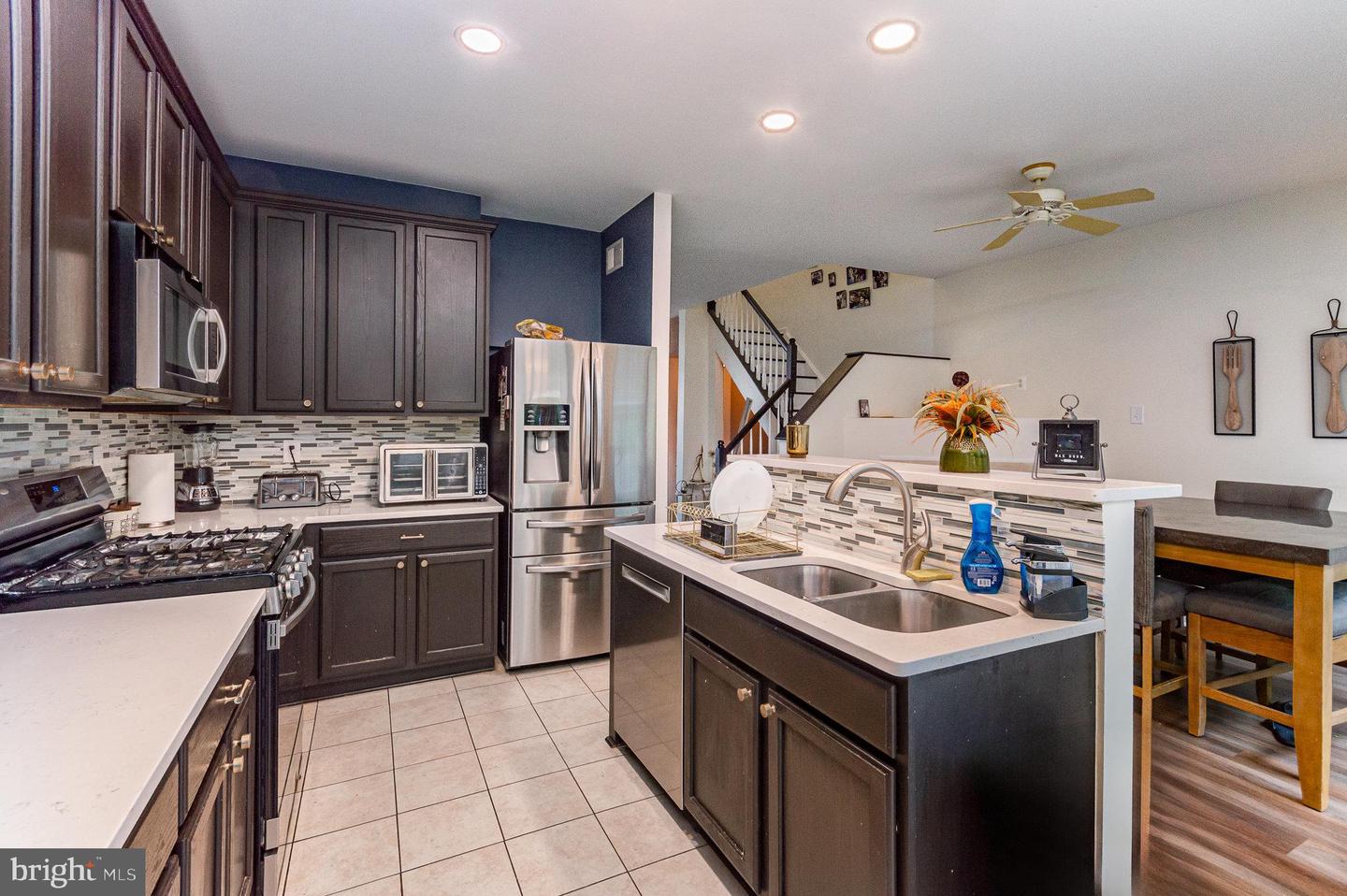 43120 FOREST EDGE SQ, BROADLANDS, Virginia 20148, 3 Bedrooms Bedrooms, ,2 BathroomsBathrooms,Residential,For sale,43120 FOREST EDGE SQ,VALO2097820 MLS # VALO2097820