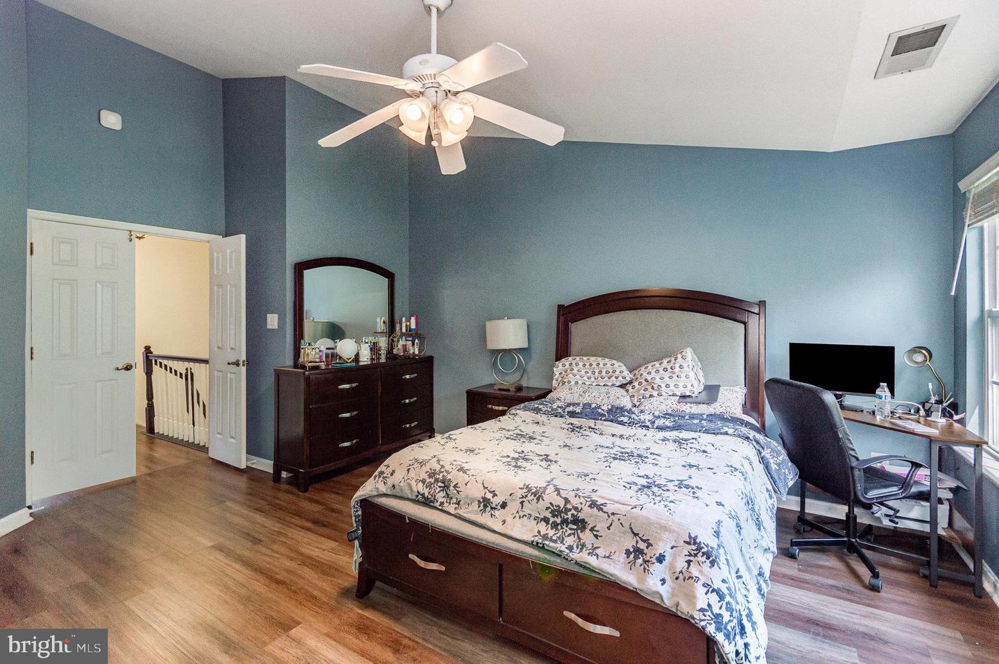43120 FOREST EDGE SQ, BROADLANDS, Virginia 20148, 3 Bedrooms Bedrooms, ,2 BathroomsBathrooms,Residential,For sale,43120 FOREST EDGE SQ,VALO2097820 MLS # VALO2097820
