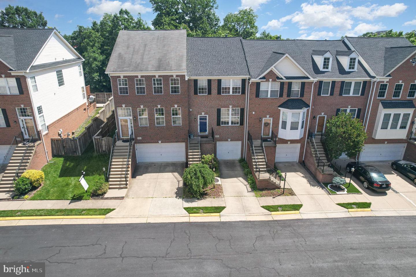 43120 FOREST EDGE SQ, BROADLANDS, Virginia 20148, 3 Bedrooms Bedrooms, ,2 BathroomsBathrooms,Residential,For sale,43120 FOREST EDGE SQ,VALO2097820 MLS # VALO2097820