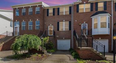 43120 FOREST EDGE SQ, BROADLANDS, Virginia 20148, 3 Bedrooms Bedrooms, ,2 BathroomsBathrooms,Residential,For sale,43120 FOREST EDGE SQ,VALO2097820 MLS # VALO2097820