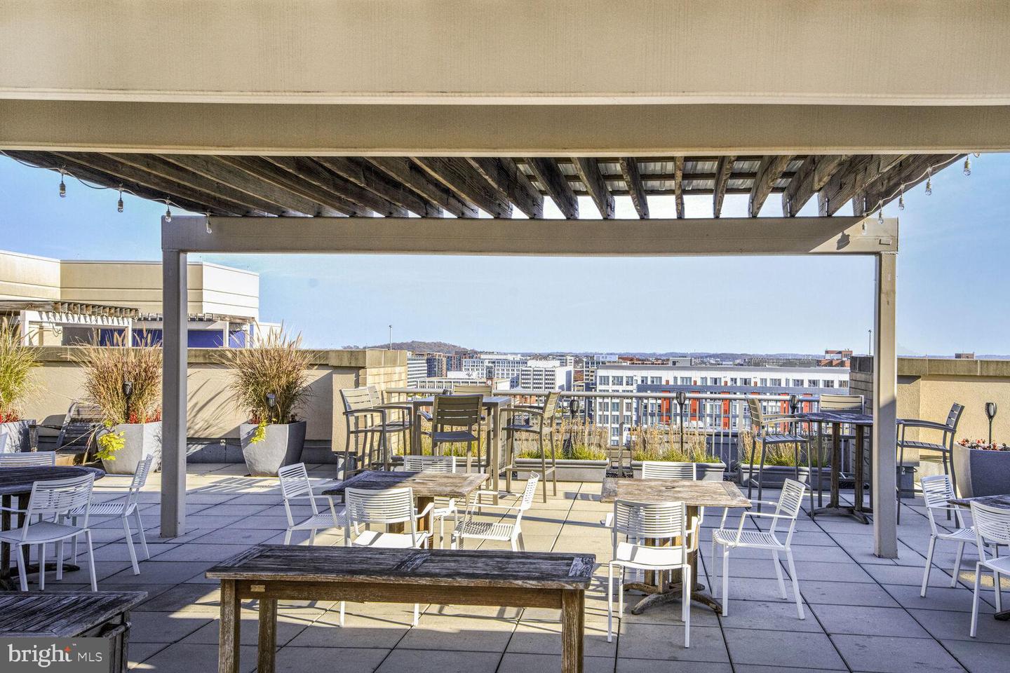 811 4TH ST NW #320, WASHINGTON, District Of Columbia 20001, 2 Bedrooms Bedrooms, ,2 BathroomsBathrooms,Residential,For sale,811 4TH ST NW #320,DCDC2202444 MLS # DCDC2202444