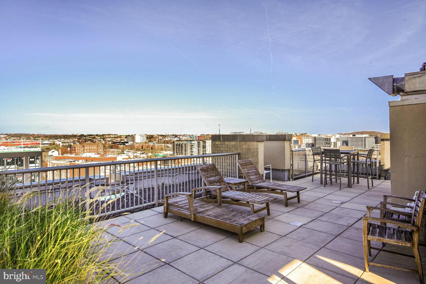 811 4TH ST NW #320, WASHINGTON, District Of Columbia 20001, 2 Bedrooms Bedrooms, ,2 BathroomsBathrooms,Residential,For sale,811 4TH ST NW #320,DCDC2202444 MLS # DCDC2202444
