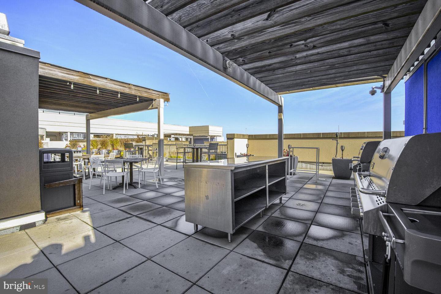 811 4TH ST NW #320, WASHINGTON, District Of Columbia 20001, 2 Bedrooms Bedrooms, ,2 BathroomsBathrooms,Residential,For sale,811 4TH ST NW #320,DCDC2202444 MLS # DCDC2202444