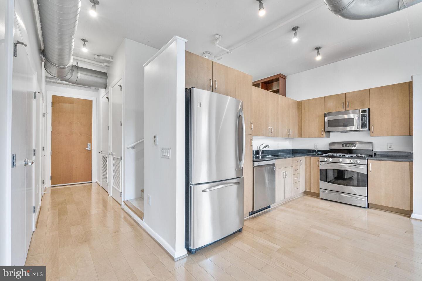 811 4TH ST NW #320, WASHINGTON, District Of Columbia 20001, 2 Bedrooms Bedrooms, ,2 BathroomsBathrooms,Residential,For sale,811 4TH ST NW #320,DCDC2202444 MLS # DCDC2202444