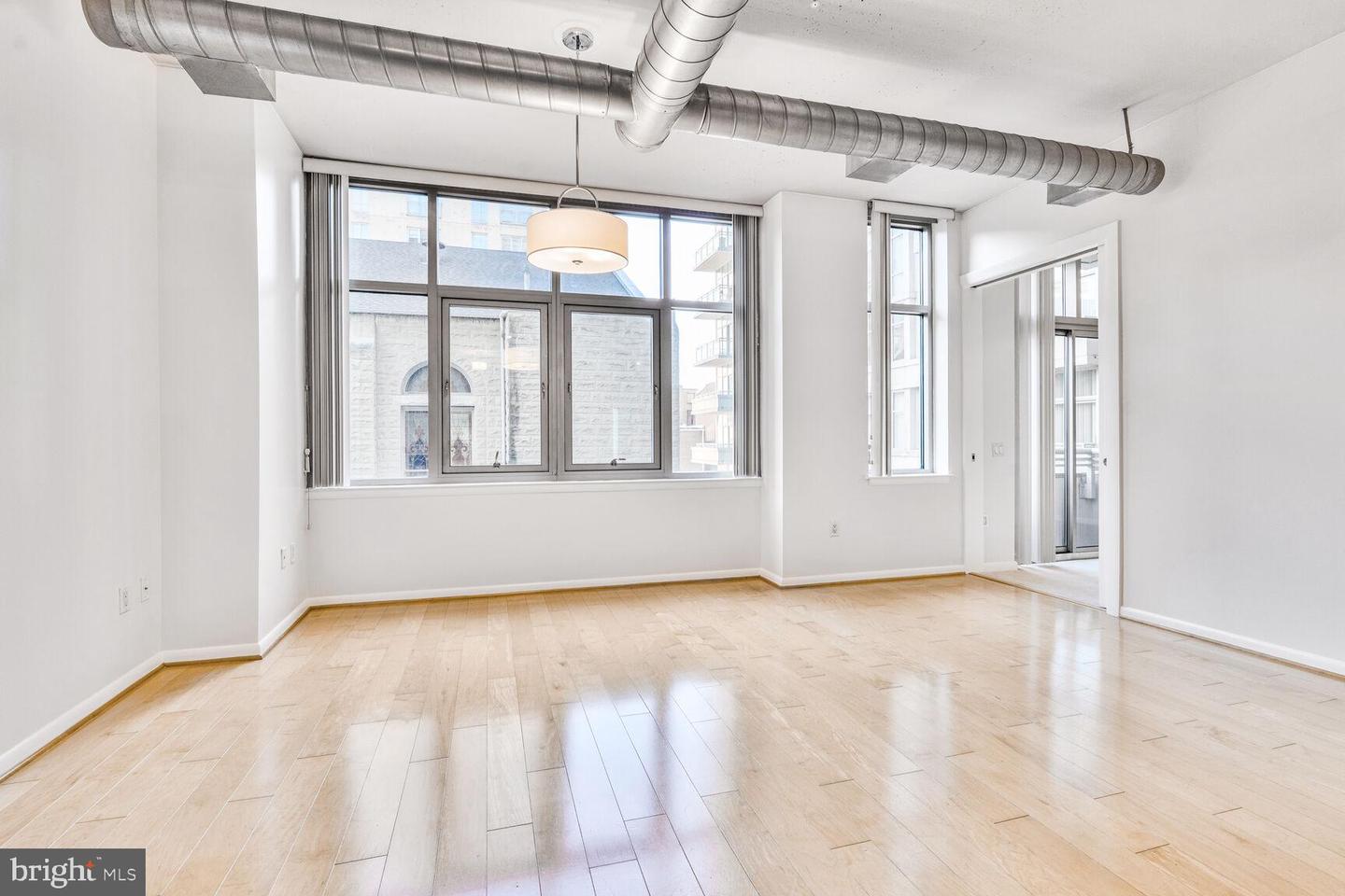 811 4TH ST NW #320, WASHINGTON, District Of Columbia 20001, 2 Bedrooms Bedrooms, ,2 BathroomsBathrooms,Residential,For sale,811 4TH ST NW #320,DCDC2202444 MLS # DCDC2202444