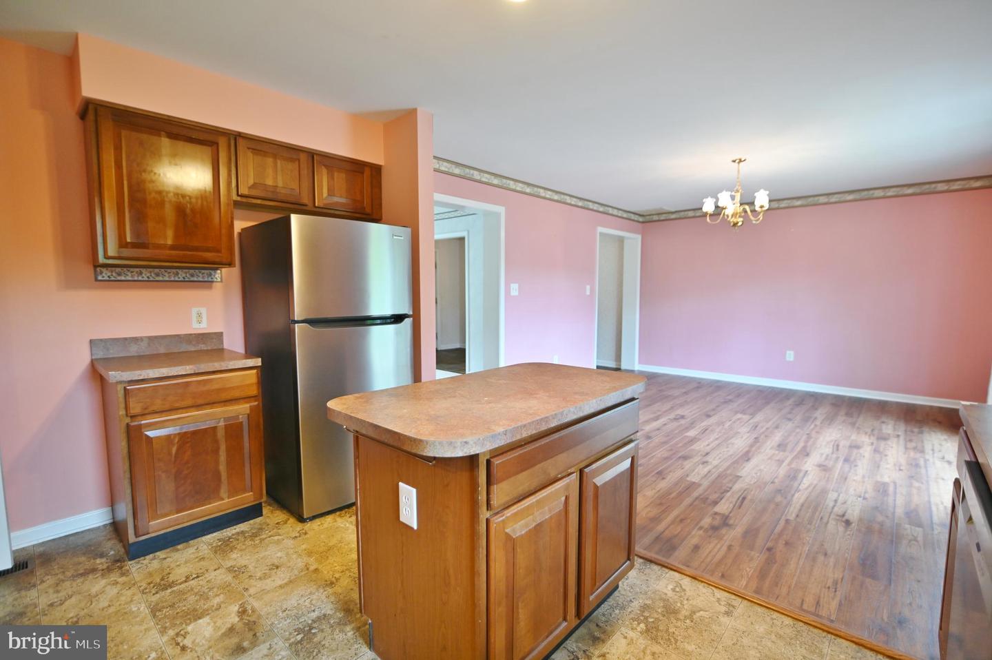 1956 MAURERTOWN MILL RD, MAURERTOWN, Virginia 22644, 3 Bedrooms Bedrooms, ,2 BathroomsBathrooms,Residential,For sale,1956 MAURERTOWN MILL RD,VASH2011574 MLS # VASH2011574